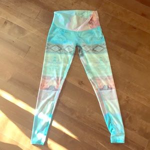 High waisted Teeki yoga pants